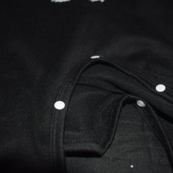 Adorable Halloween-Themed dinosaur Long Sleeve Romper 12-18 months - Picture 2 of 4